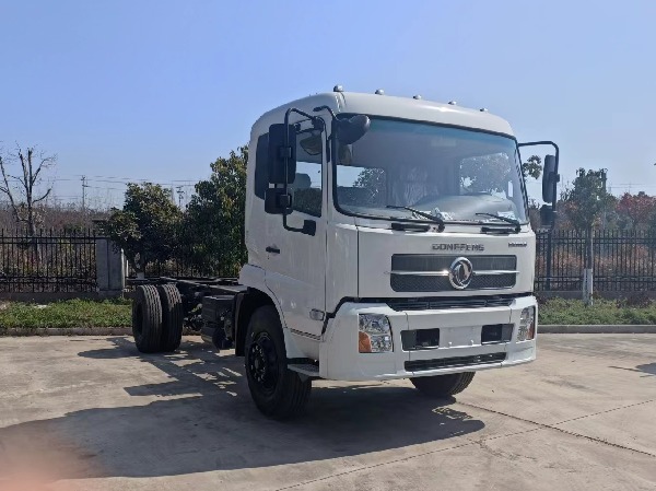 190HP 4x2 DONGFENG Truck Chassis